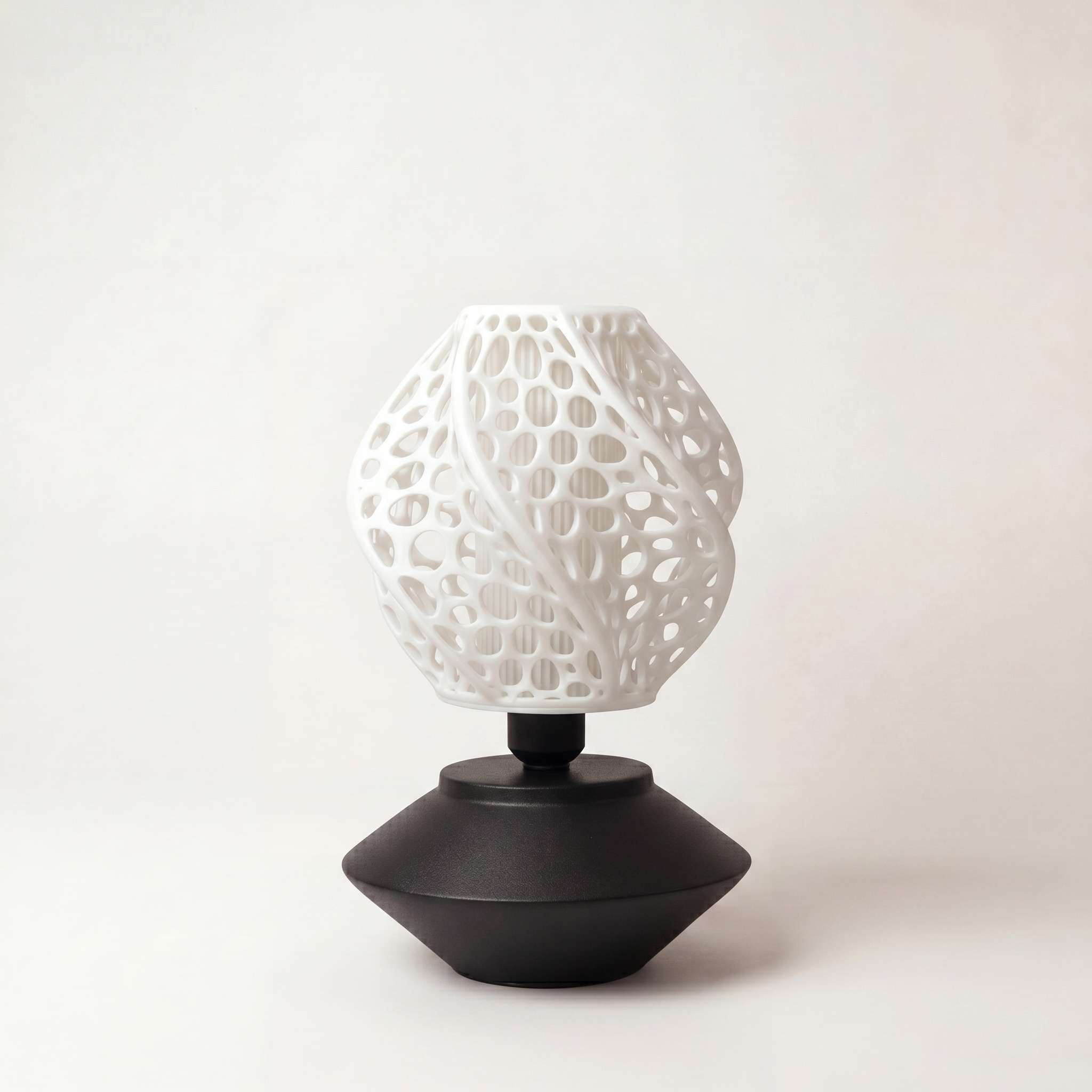 Fractis Table Lamp Series